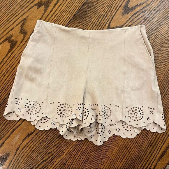 MANGO MNG SUIT Laser Cut Faux Suede Shorts Size 6 Tan - Picture 2 of 9